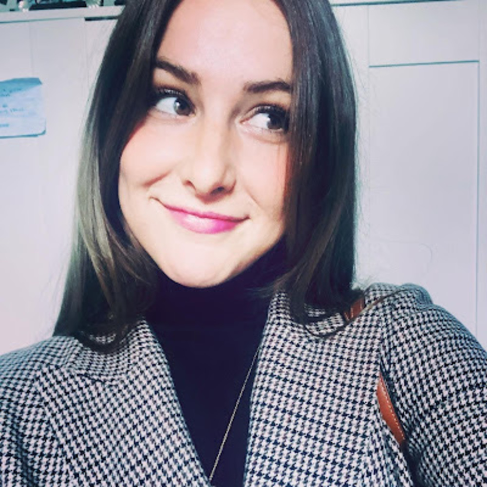 Meet your Posher, Natalie